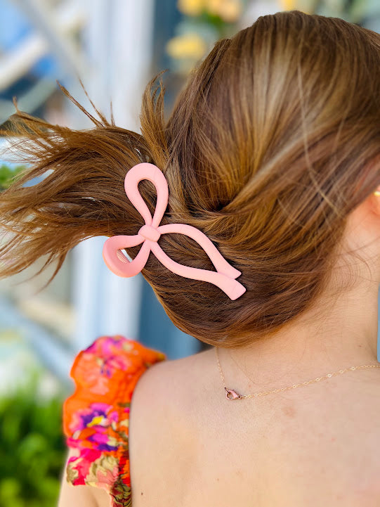Salome Bow | Claw Clip - Pink